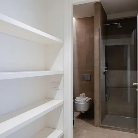 Easylife - Accogliente Bilocale A Due Passi Dal Duomo 아파트